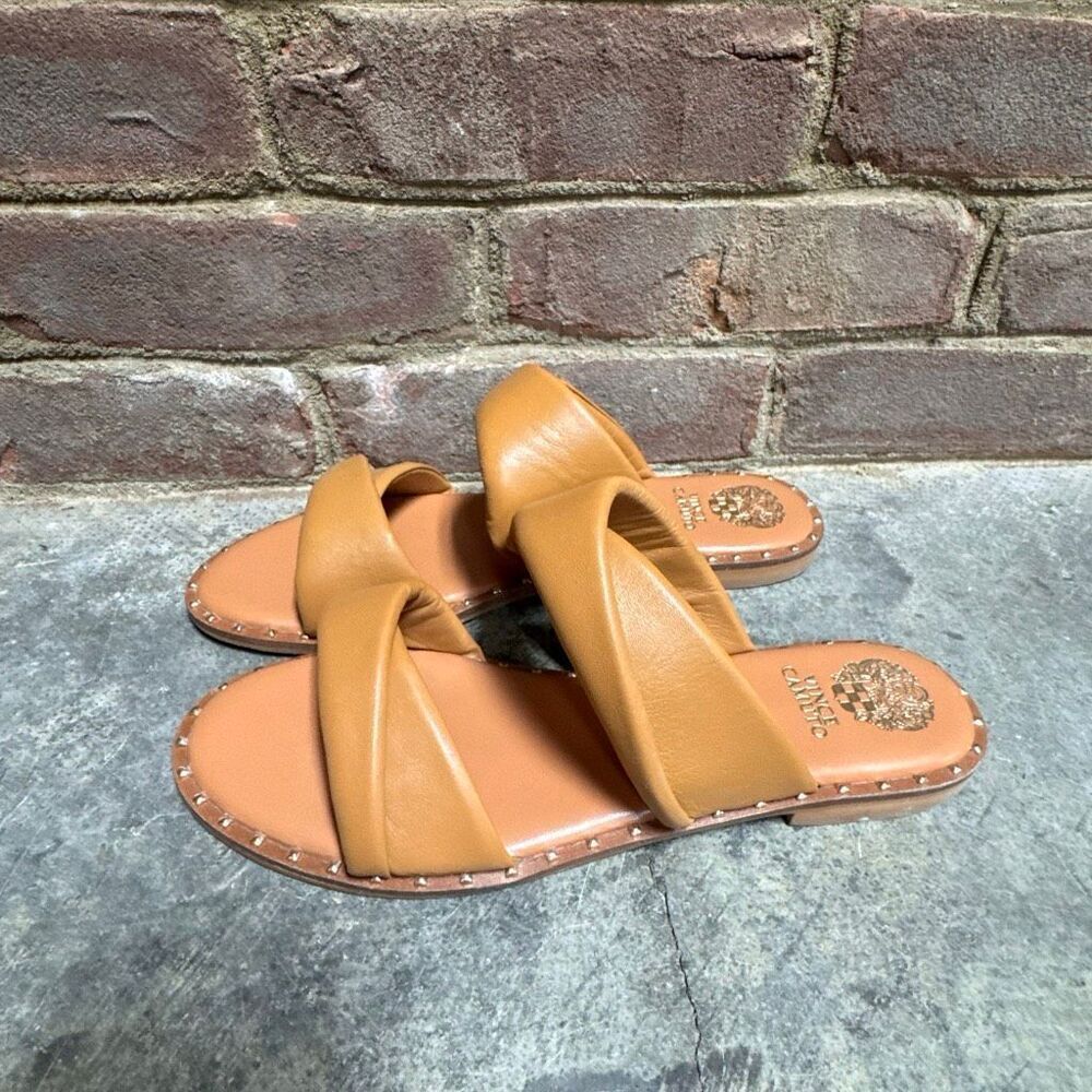 Vince Camuto Women’s Palenne Tan Leather Slip On Sandal Size 9